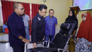 Kemensos Salurkan Bantuan ATENSI kepada 128 Penerima Manfaat di Tidore